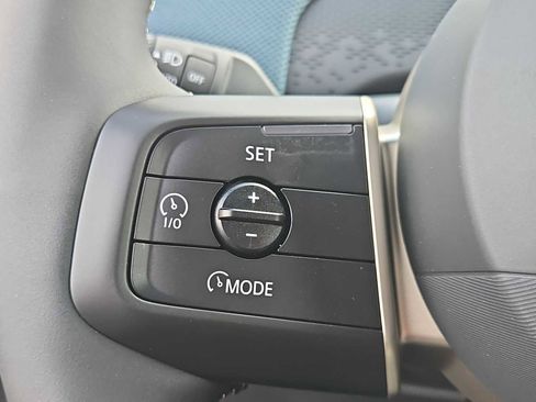 Used 2023 Ford Explorer XLT w/ Equipment Group 202A image 22