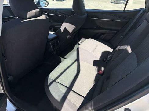 Used 2025 Toyota Camry LE image 28