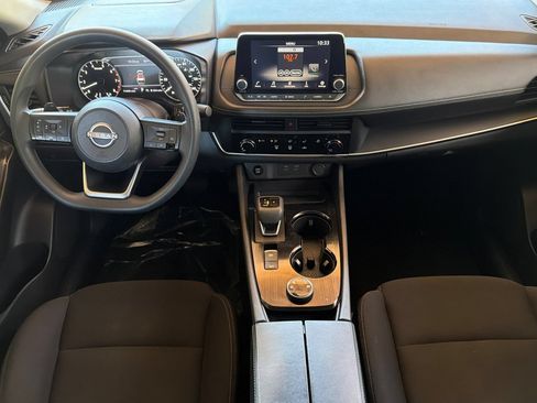 Used 2024 Nissan Rogue S AWD/4WD image 13