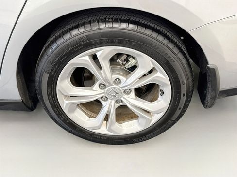 Used 2025 Honda Accord LX image 11