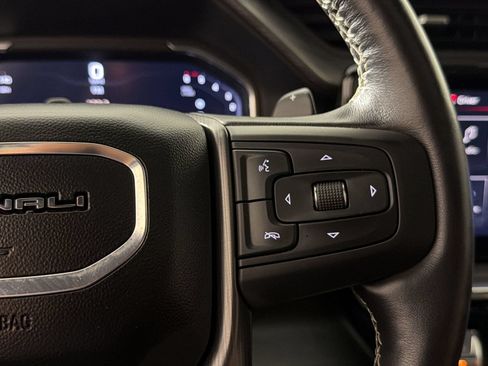 Used 2024 GMC Sierra 1500 Denali Ultimate AWD/4WD image 18