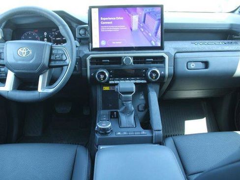 Certified 2025 Toyota Tacoma Limited AWD/4WD image 11