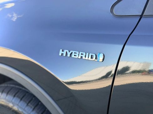 Used 2017 Toyota RAV4 XLE w/ Carpet Mat Package AWD/4WD image 29