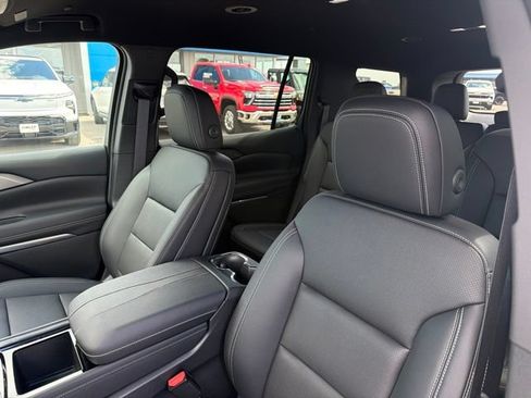 New 2026 Chevrolet Traverse LT AWD/4WD image 13