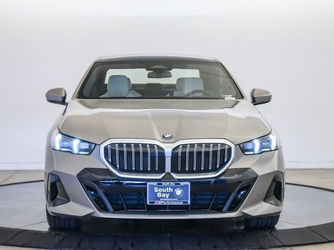 Used 2026 BMW 550e xDrive w/ Executive Package AWD/4WD image 7