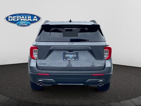 Used 2023 Ford Explorer XLT w/ Equipment Group 202A AWD/4WD image 5