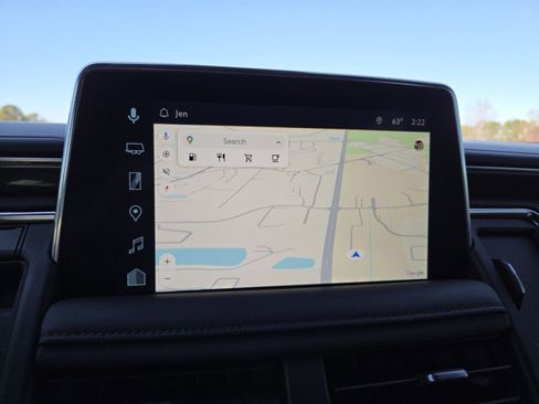 Used 2024 Chevrolet Suburban RST w/ Luxury Package image 4