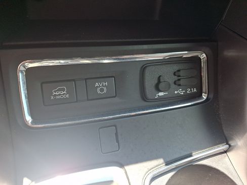 Used 2019 Subaru Ascent Premium w/ Popular Package #1 AWD/4WD image 23