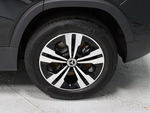 Used 2025 Mercedes-Benz GLB 250 GLB 250 image 19