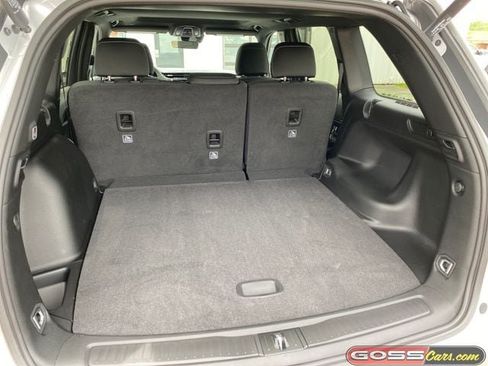New 2026 Jeep Grand Cherokee Laredo X AWD/4WD image 8