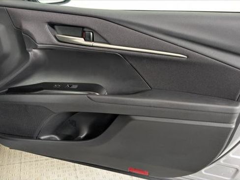 Used 2025 Toyota Camry LE FWD image 18
