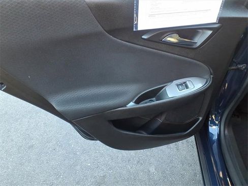 Used 2022 Chevrolet Malibu LT image 10