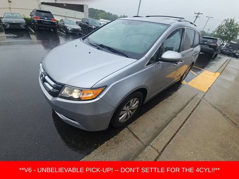 Used 2017 Honda Odyssey EX-L image 2