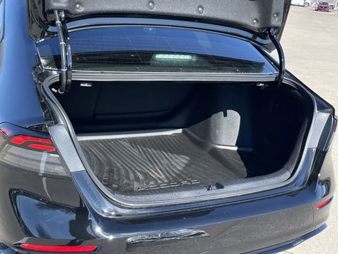 Used 2025 Honda Accord Sport image 30