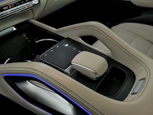 Used 2025 Mercedes-Benz GLE 450 4MATIC Coupe image 35