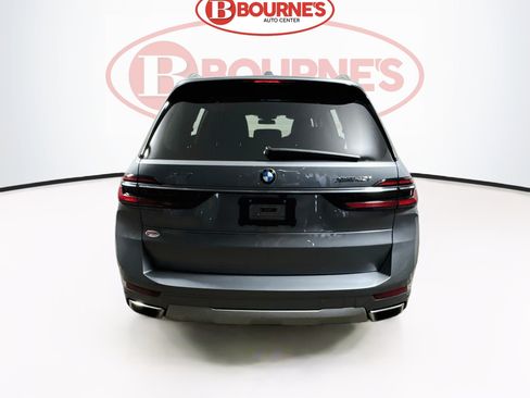 Used 2026 BMW X7 xDrive40i w/ Premium Package AWD/4WD image 11