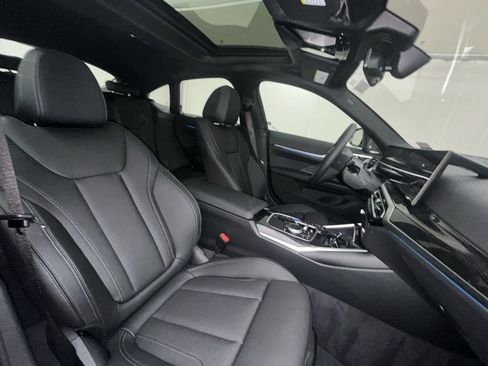 Certified 2023 BMW i4 eDrive35 image 28