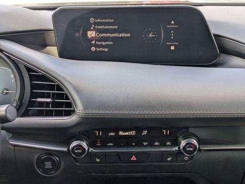 Used 2024 MAZDA MAZDA3 s image 20