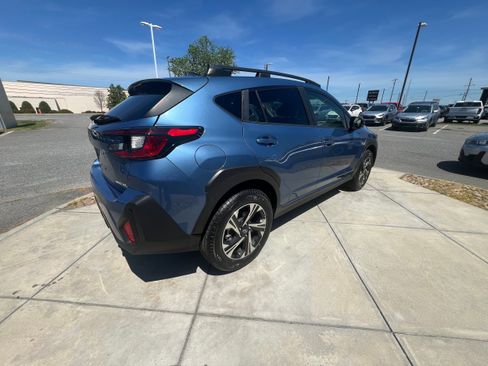 Certified 2024 Subaru Crosstrek 2.0i Premium image 4