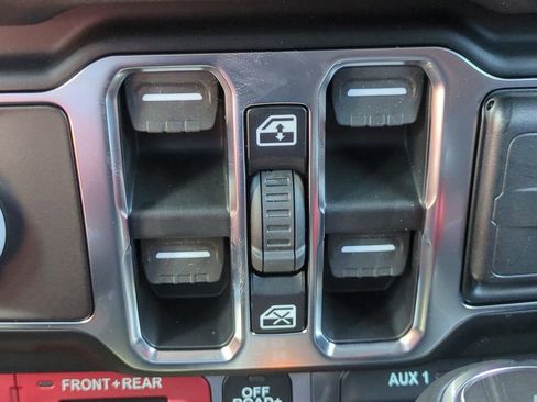 New 2026 Jeep Wrangler Unlimited Rubicon 392 w/ Quick Order Package 27X Moab AWD/4WD image 28