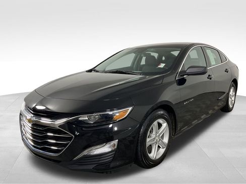 Used 2023 Chevrolet Malibu LS FWD image 4
