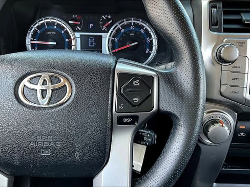 Used 2014 Toyota 4Runner SR5 image 24