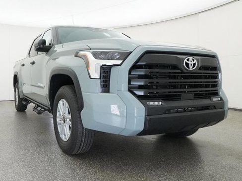 New 2026 Toyota Tundra SR5 AWD/4WD image 32