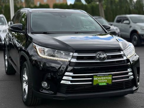 Used 2019 Toyota Highlander Limited AWD/4WD image 7