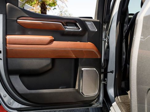 Used 2024 GMC Sierra 1500 Denali Ultimate image 47