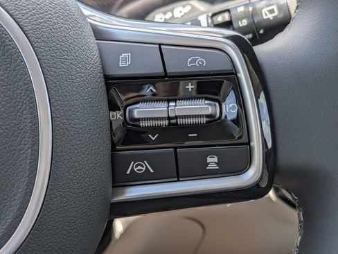 Used 2025 Kia Sorento EX FWD image 25