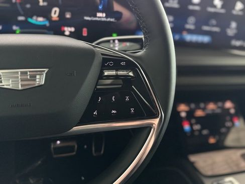 New 2026 Cadillac Vistiq Luxury image 24