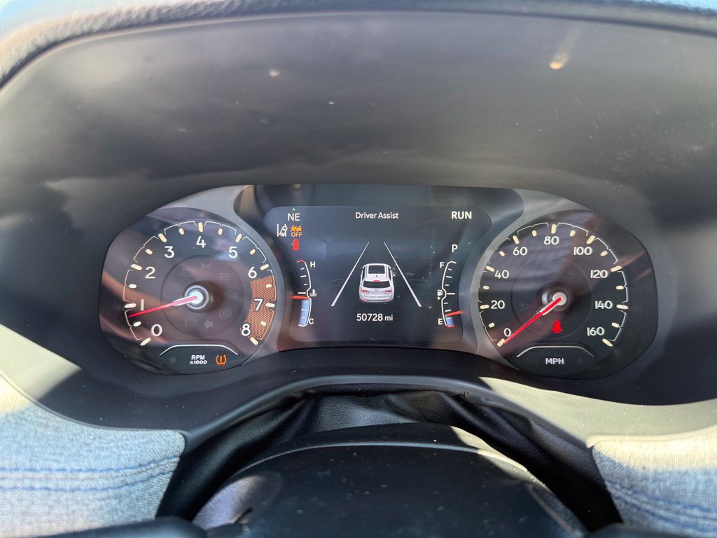 Used 2024 Jeep Compass Latitude AWD/4WD image 16