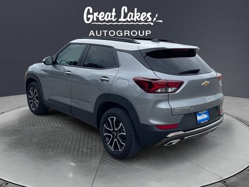 Used 2023 Chevrolet TrailBlazer ACTIV w/ Sun and Liftgate Package AWD/4WD image 3