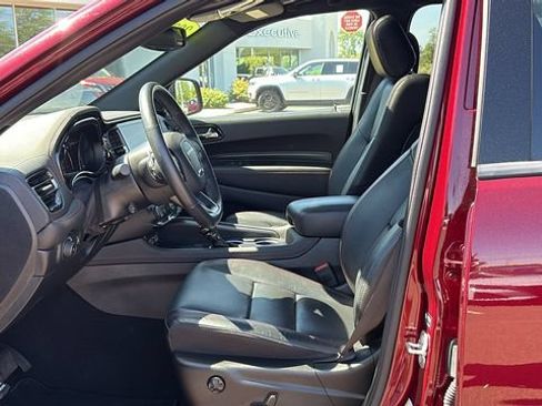 Used 2023 Dodge Durango GT AWD/4WD image 10