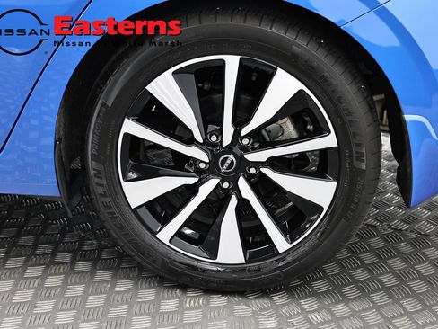 Used 2024 Nissan Sentra SV w/ SV Premium Package FWD image 33