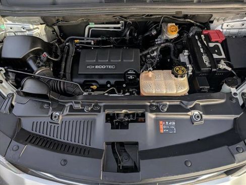 Used 2018 Chevrolet Trax LS image 21