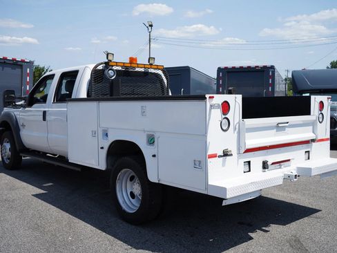 Used 2015 Ford F550 4x4 Crew Cab Super Duty image 4