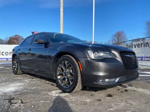 Used 2015 Chrysler 300 S w/ 300S Premium Group image 33