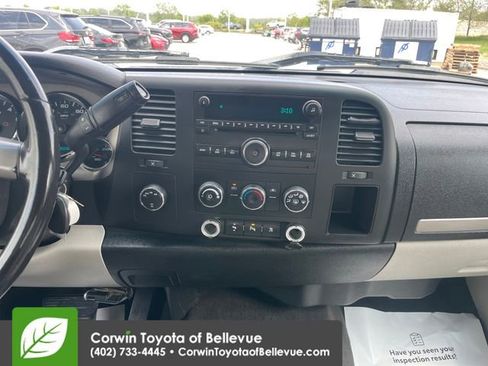 Used 2010 Chevrolet Silverado 1500 LT w/ Power Pack Plus AWD/4WD image 11