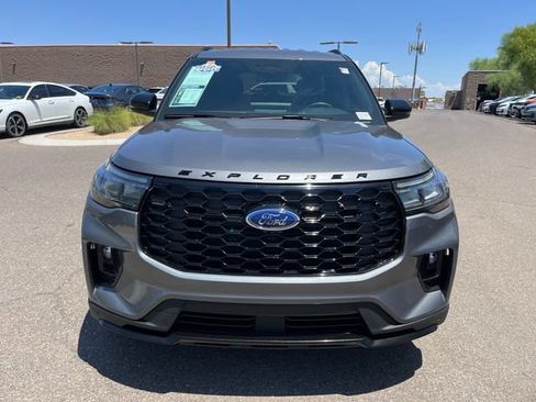 Used 2025 Ford Explorer ST-Line w/ Premium Package RWD image 20