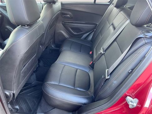 Used 2020 Chevrolet Trax Premier image 13