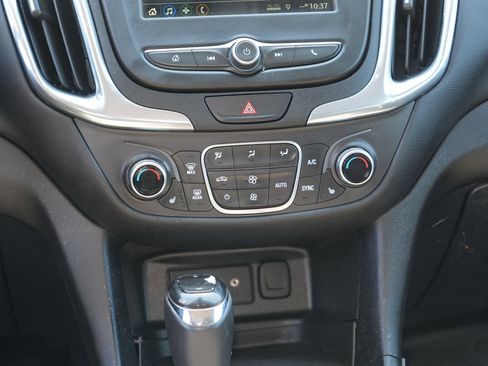 Used 2019 Chevrolet Equinox LT AWD/4WD image 23
