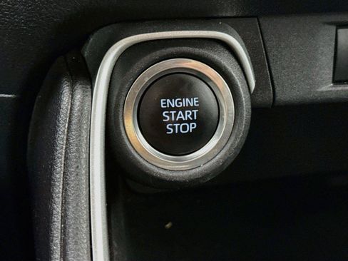 Certified 2025 Toyota Grand Highlander FWD image 27