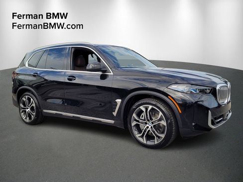 New 2026 BMW X5 xDrive50e w/ Executive Package image 1
