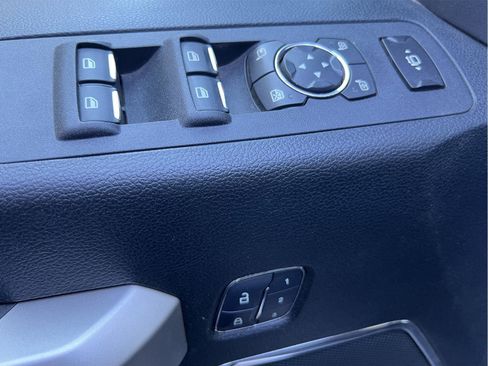 Used 2018 Ford F350 Lariat w/ Lariat Ultimate Package image 14