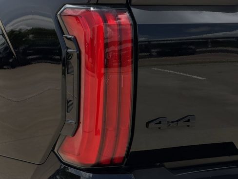 Used 2024 Toyota Tundra SR5 AWD/4WD image 11