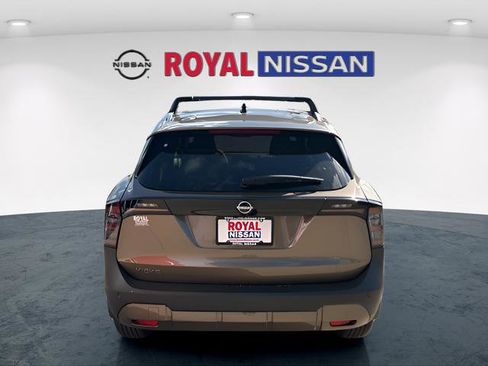 New 2026 Nissan Kicks SV w/ SV Premium Package FWD image 6