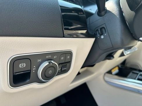 New 2026 Mercedes-Benz GLA 250 4MATIC image 13