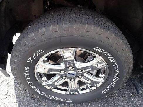 Used 2022 Ford F150 Lariat w/ Equipment Group 502A High AWD/4WD image 10