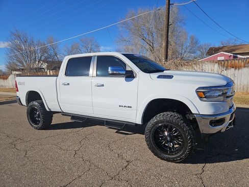 Used 2020 RAM 1500 Laramie image 2